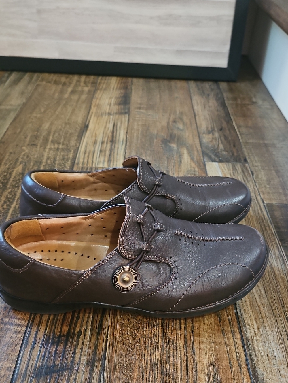 Clarks Unstructured Women's Brown Leather Casual Slip-On Loafers Shoes